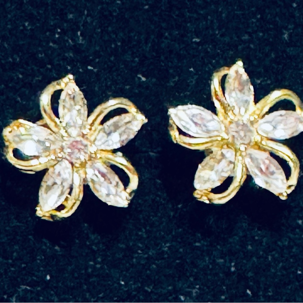 New never worn, Beautiful Gold plated and Silver Earrings w/CZ stones.